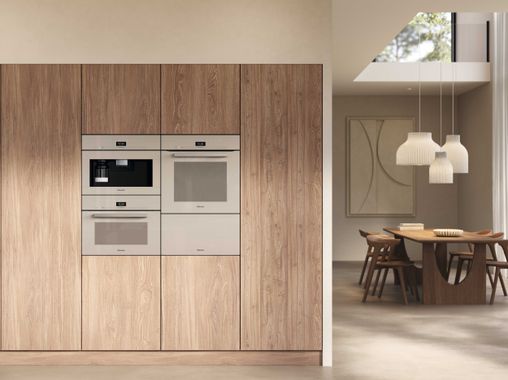Link zur Seite Eleganz in Pearlbeige